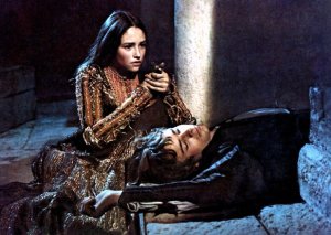Romeo and Juliet, Juliet kills herself, Juliet death, Romeo and Juliet 1968